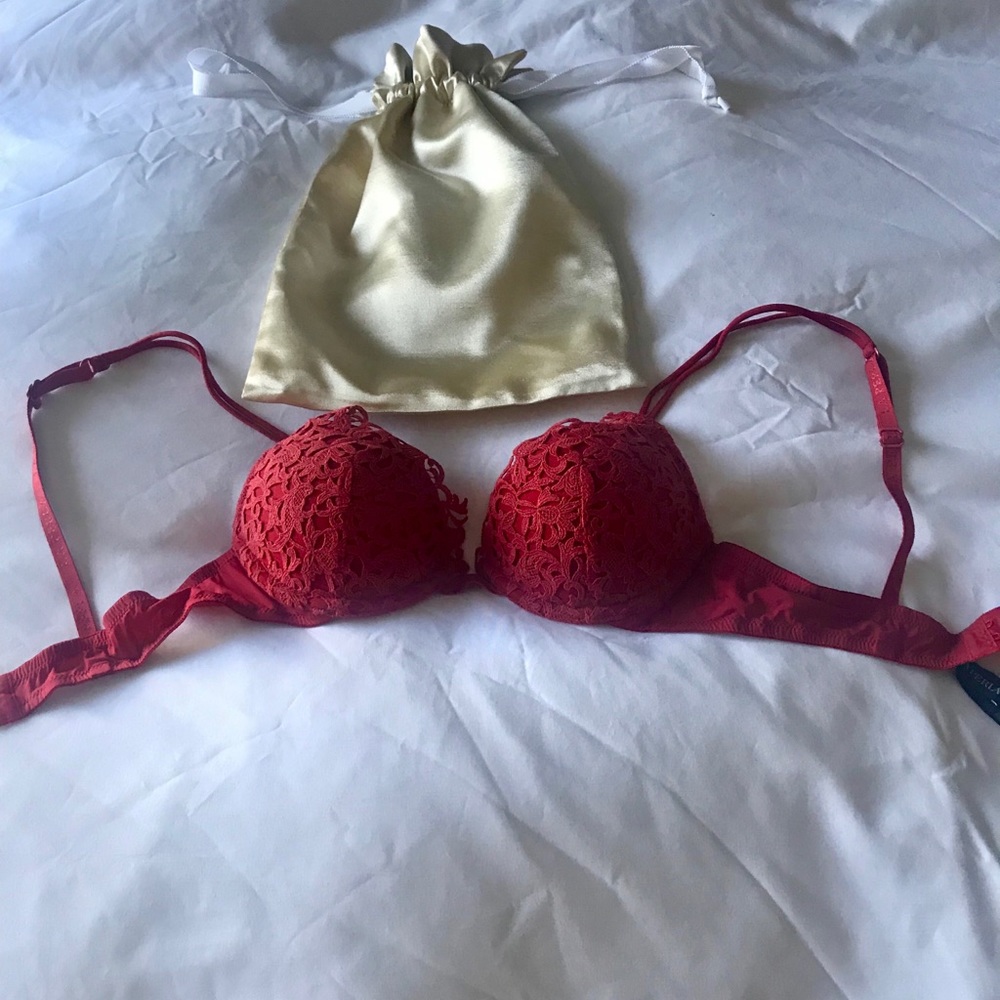 La Perla lace red bra